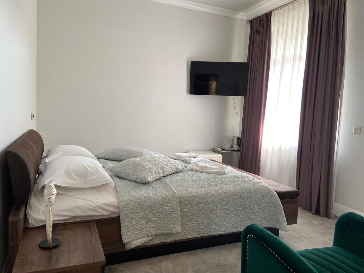 كيمبولونغ Maisonette Apartments المظهر الخارجي الصورة