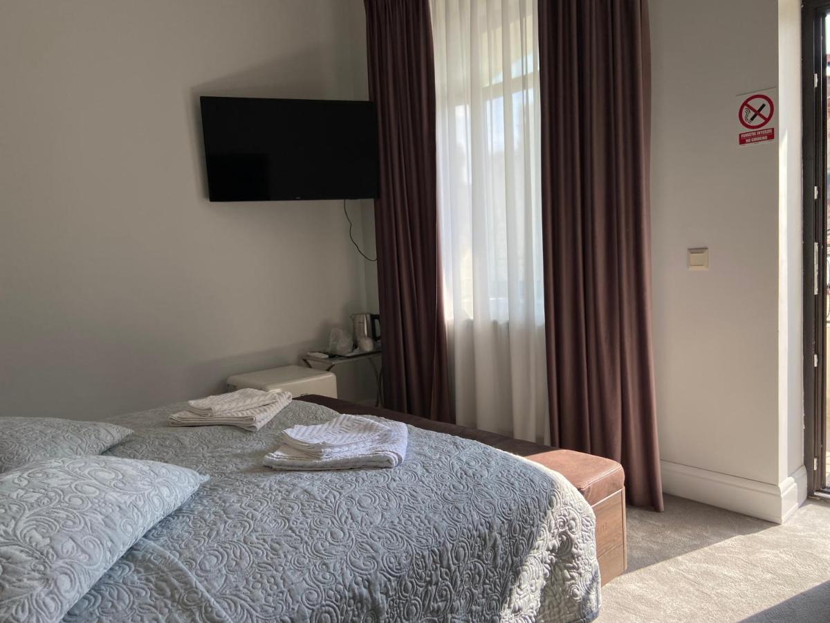 كيمبولونغ Maisonette Apartments المظهر الخارجي الصورة
