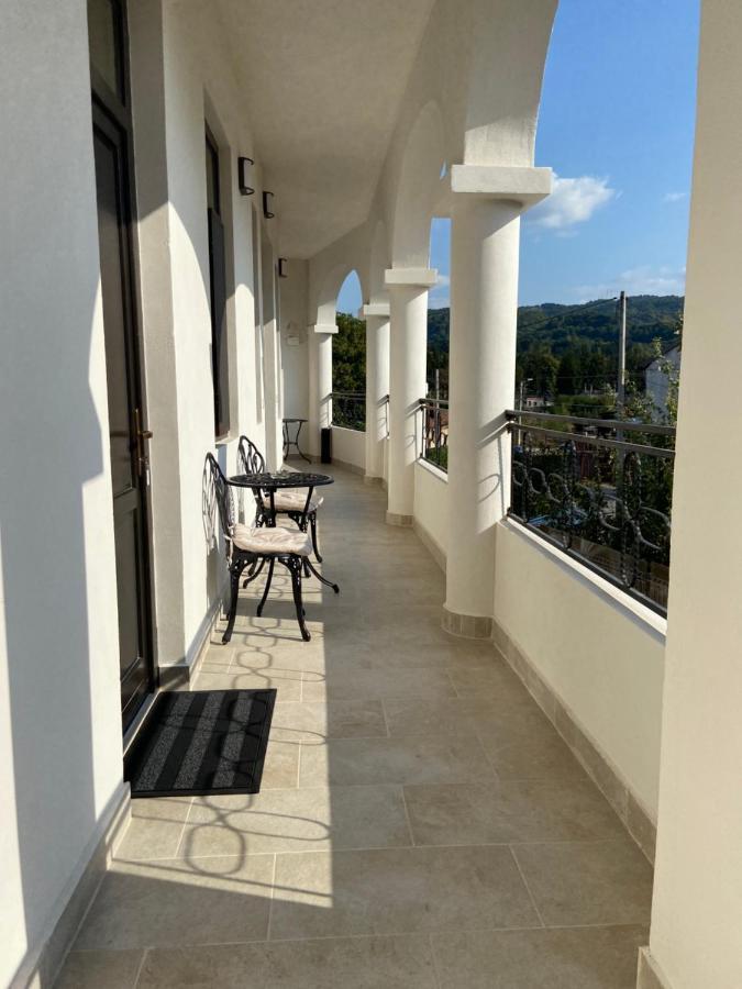 كيمبولونغ Maisonette Apartments المظهر الخارجي الصورة