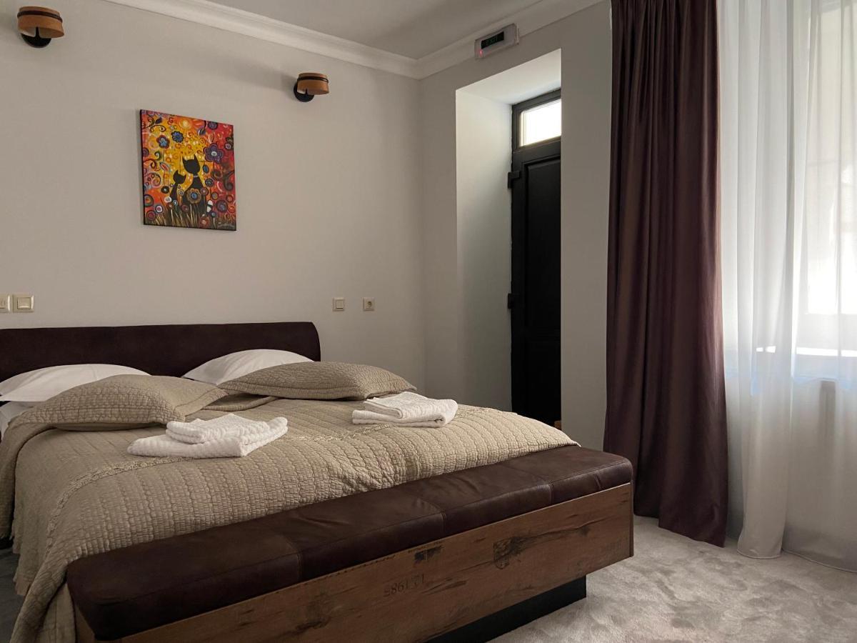 كيمبولونغ Maisonette Apartments المظهر الخارجي الصورة