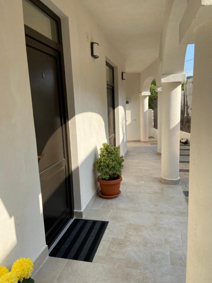 كيمبولونغ Maisonette Apartments المظهر الخارجي الصورة