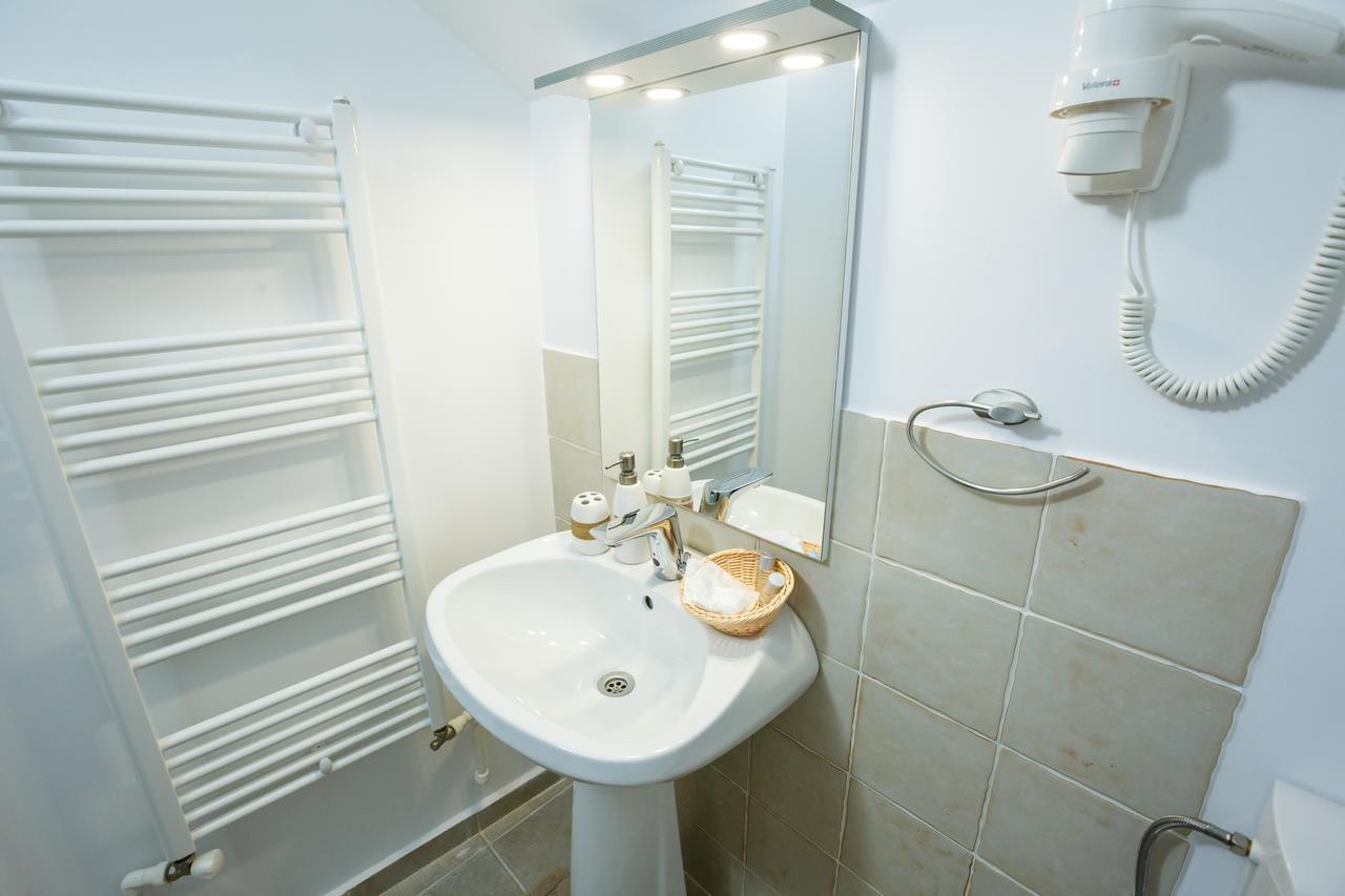 كيمبولونغ Maisonette Apartments المظهر الخارجي الصورة